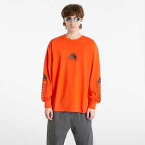Nike ACG Men's Long-Sleeve T-Shirt Picante Red