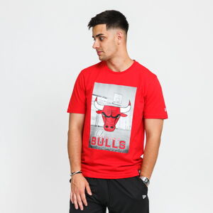 Tričko s krátkym rukávom New Era NBA Photographic Tee Bulls červené