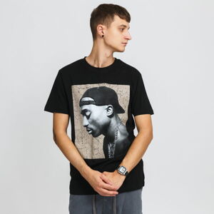 Tričko s krátkym rukávom Urban Classics Tupac Cracked Background Tee čierne